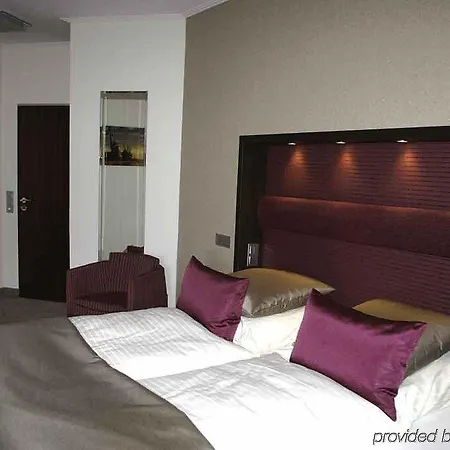 Am Markt Hotell 4*