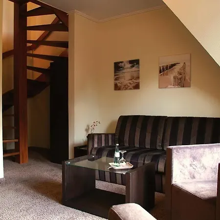 Hotell Am Markt 4*
