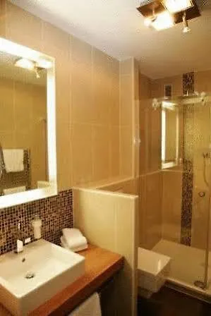 Hotell Am Markt 4*